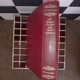 Listing 2 of 7 for Strongs Concordance Bible deluxe edition Vintage With English Hebrew and Greek