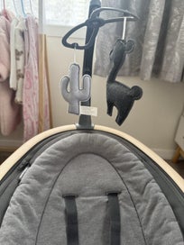 Listing 2 of 3 for Maxi Cosi Cassia Swing