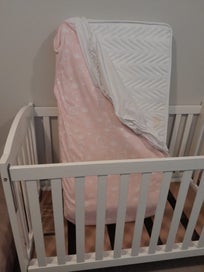 Listing 5 of 5 for Baby cot and mattress.