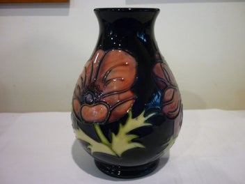 Listing 3 of 5 for MOORCROFT HIBISCUS VASE.
