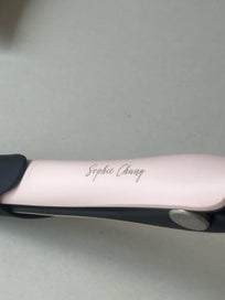 Listing 3 of 3 for GHD GOLD STRAIGHTENER (Pink colour)