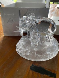 Listing 2 of 5 for Cristal d'Arques Lead Crystal Family Elephant