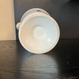 Listing 3 of 10 for Crown Lynn Studio Titian Ware Vase in near Mint Condition