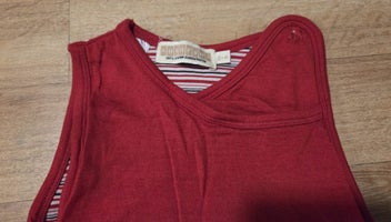 Listing 4 of 8 for MOKOPUNA MERINO COCOONO 2-4 GREAT CONDITION