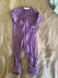 Listing 1 of 1 for Jamie Kay onesie 6-12months