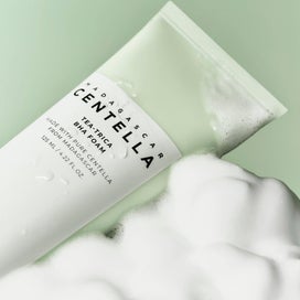 Listing 2 of 4 for Skin1004: Madagascar Centella Tea-trica BHA Foam (125ml)