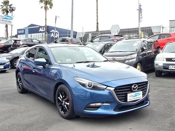 Mazda Axela 2017 photo 5