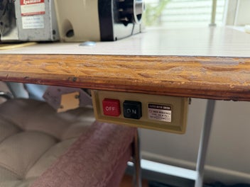 Listing 3 of 7 for Yamato Industrial Overlocker