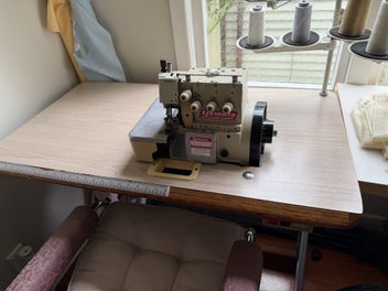 Listing 7 of 7 for Yamato Industrial Overlocker
