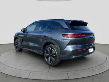 BYD Sealion 8 2026 photo 3