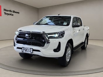 Toyota Hilux 2022 photo 4