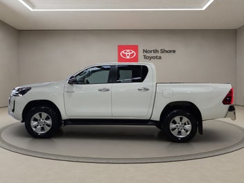 Toyota Hilux 2022 photo 5