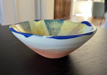Listing 1 of 7 for Stunning 'Steve Fullmer' Bowl