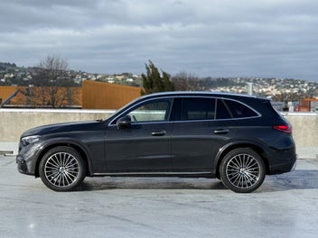 Mercedes-Benz Glc 300 2026 photo 4
