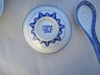 Listing 7 of 8 for COLLECTION OF CHINESE BLUE AND WHITE DRAGON CHINA PLATES BOWLS AND SPOONS