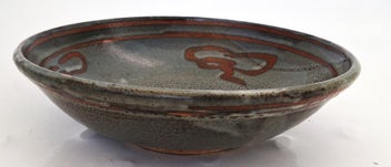 Listing 2 of 18 for <<< STUDIO "LOIS?? " POTTERY BOWL >>>