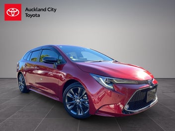 Toyota Corolla Touring 2022 photo 2