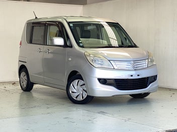 Suzuki Solio 2012 photo 3