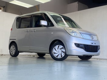 Suzuki Solio 2012 photo 5