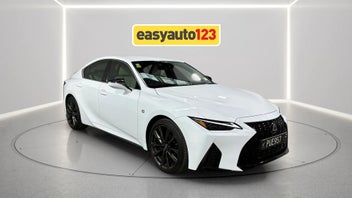 Lexus Is 300H 2023 photo 2