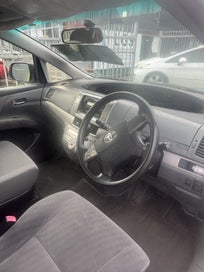 Toyota Previa 2012 photo 4