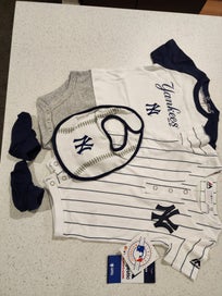 Listing 1 of 6 for NY Yankees Genuine Majestic Baby Set