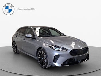 BMW 120I 2026 photo 2