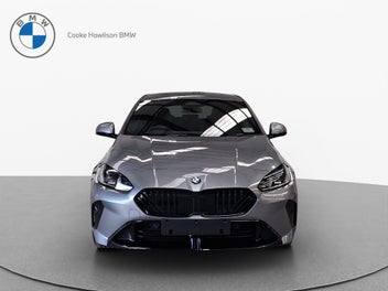 BMW 120I 2026 photo 3