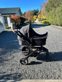 Listing 3 of 6 for Edwards and Co Pram set