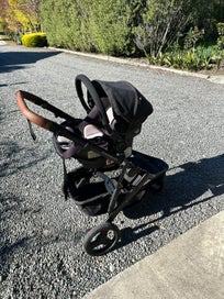 Listing 5 of 6 for Edwards and Co Pram set