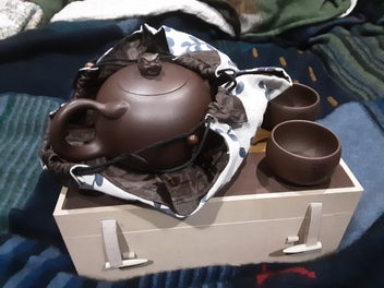 Listing 3 of 6 for Shou Cang Zheng Shu, year of the pig tea set