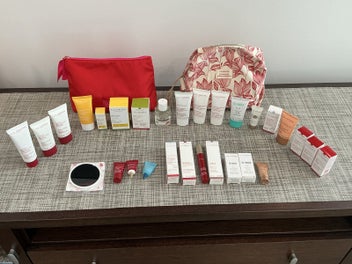 Listing 4 of 7 for $1 Reserve!! 29 Clarins Skin and Body Care Products $1 reserve