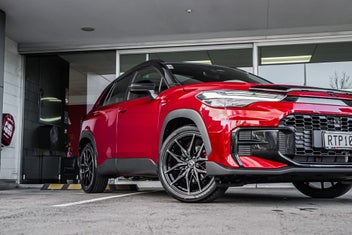 Toyota Corolla Cross 2026 photo 3
