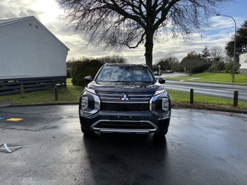 Mitsubishi Outlander 2026 photo 3