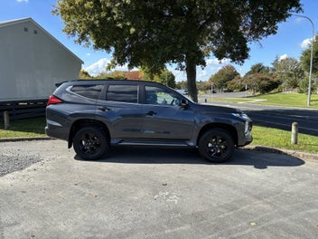 Mitsubishi Pajero Sport 2026 photo 4