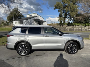 Mitsubishi Outlander 2026 photo 4