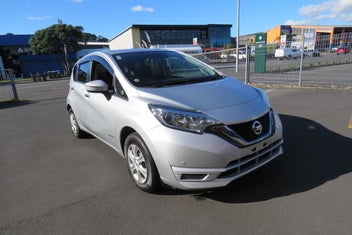 Nissan Note 2020 photo 2