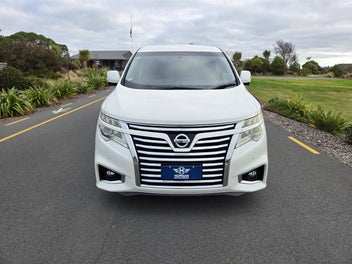 Nissan Elgrand 2017 photo 3