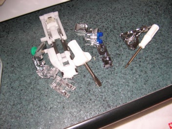 Listing 4 of 8 for Bernina B35 Sewing Machine.