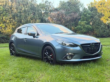 Mazda Axela 2015 photo 3
