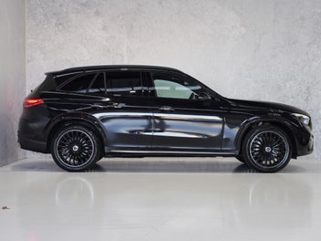 Mercedes-Benz Glc 300 2026 photo 4