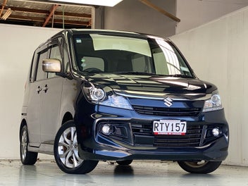 Suzuki Solio 2015 photo 3