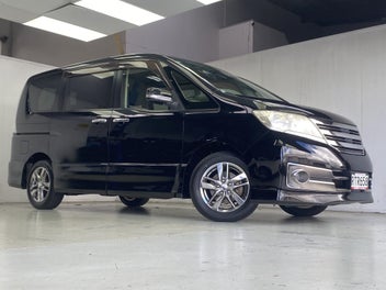 Nissan Serena 2012 photo 5