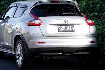 Nissan Juke 2012 photo 4
