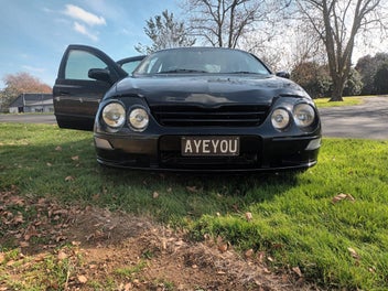 Ford Falcon 2002 photo 4
