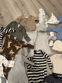 Listing 5 of 8 for Mixed Box of Baby Clothes – Size Newborn