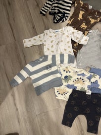 Listing 8 of 8 for Mixed Box of Baby Clothes – Size Newborn