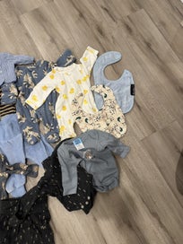 Listing 2 of 4 for Mixed Box of Baby Clothes – Size premie