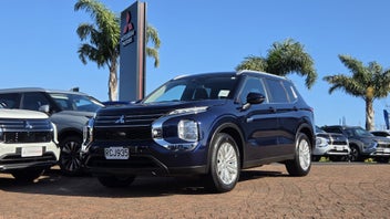 Mitsubishi Outlander 2025 photo 2