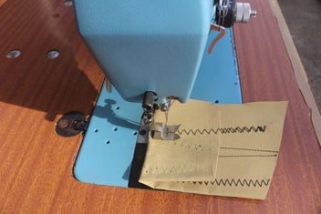 Listing 4 of 4 for SINGER 20U ZIG ZAG INDUSTRIAL SEWING MACHINE